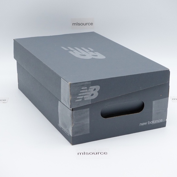 NEW Size 9 Women's New Balance 327 Sneakers U327LT Moonbeam/Shadow Grey - Picture 8 of 10